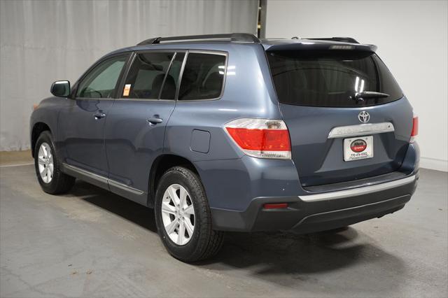 used 2012 Toyota Highlander car, priced at $13,680