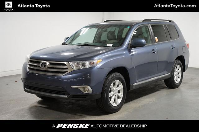 used 2012 Toyota Highlander car, priced at $13,680