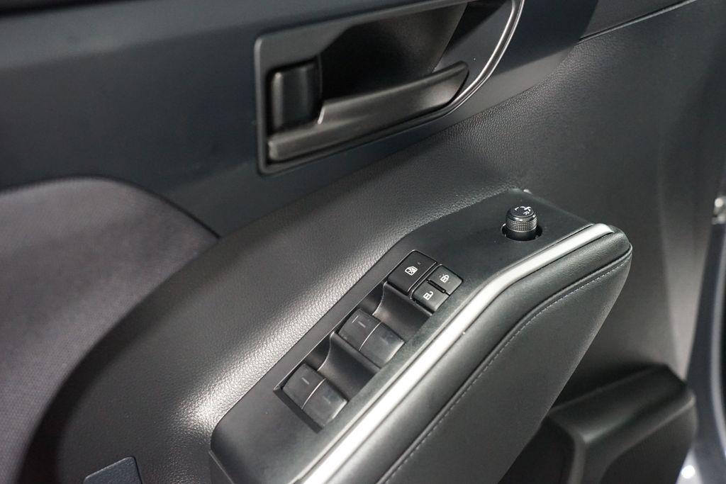 used 2023 Toyota Highlander car, priced at $33,980
