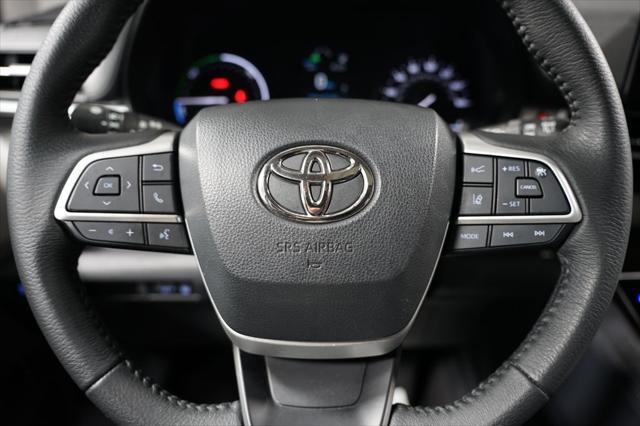 used 2023 Toyota Sienna car, priced at $40,980