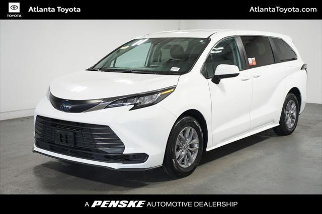 used 2022 Toyota Sienna car, priced at $33,980