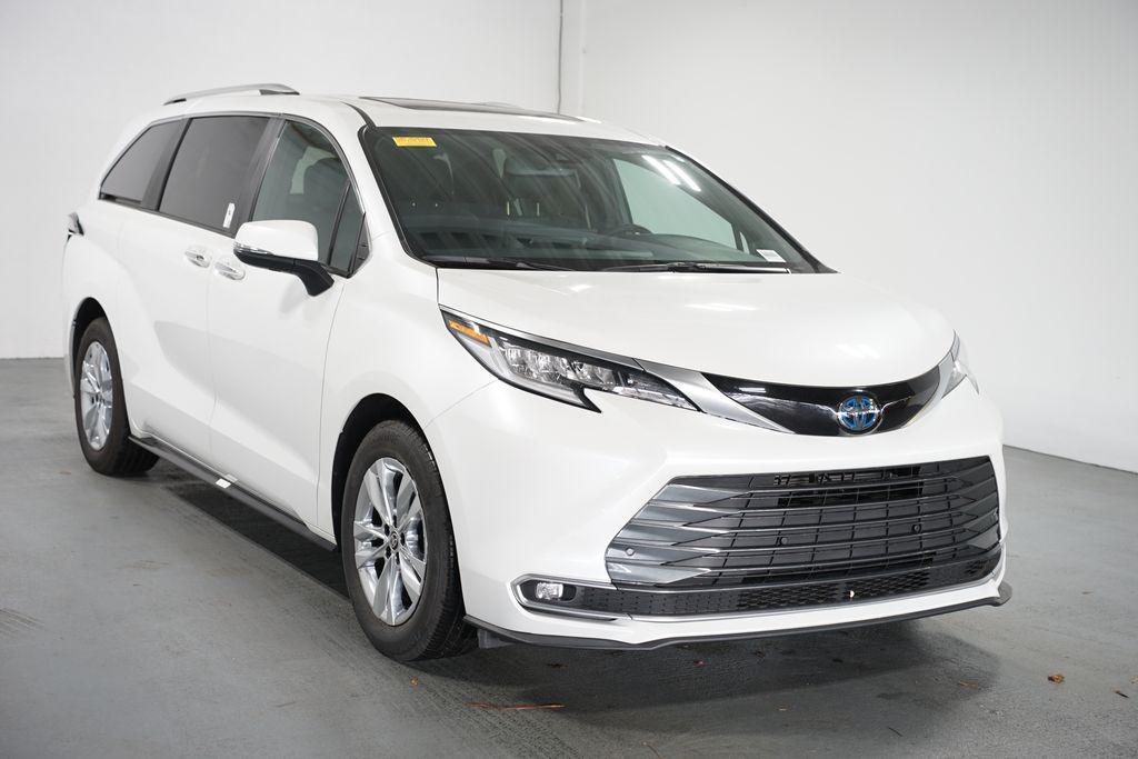 used 2025 Toyota Sienna car, priced at $52,980