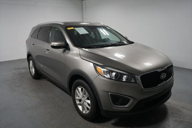 used 2016 Kia Sorento car, priced at $11,980