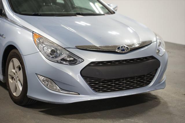 used 2012 Hyundai Sonata Hybrid car