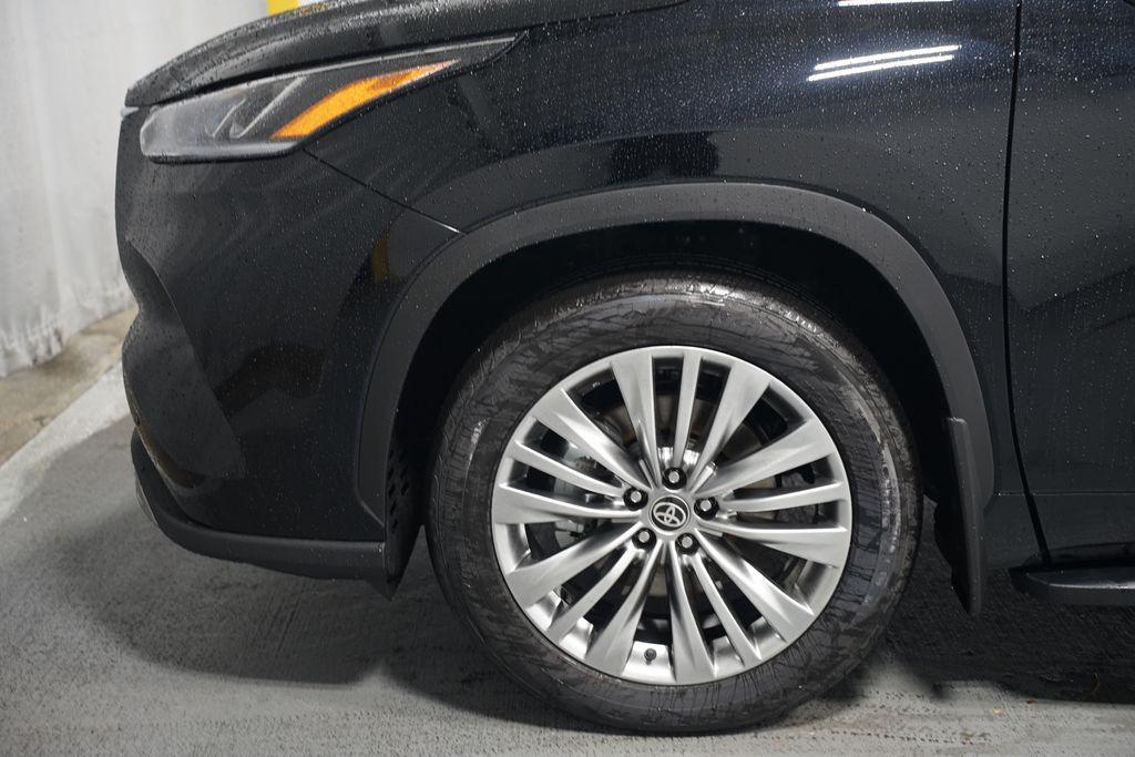 new 2026 Toyota Highlander car, priced at $56,730
