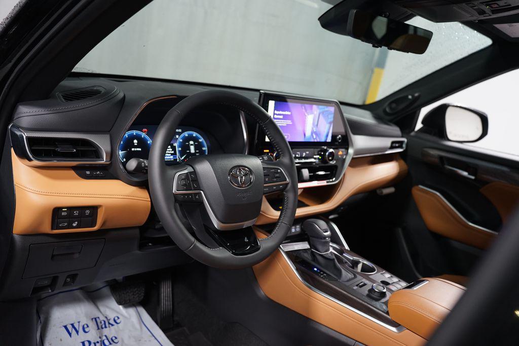 new 2026 Toyota Highlander car, priced at $56,730