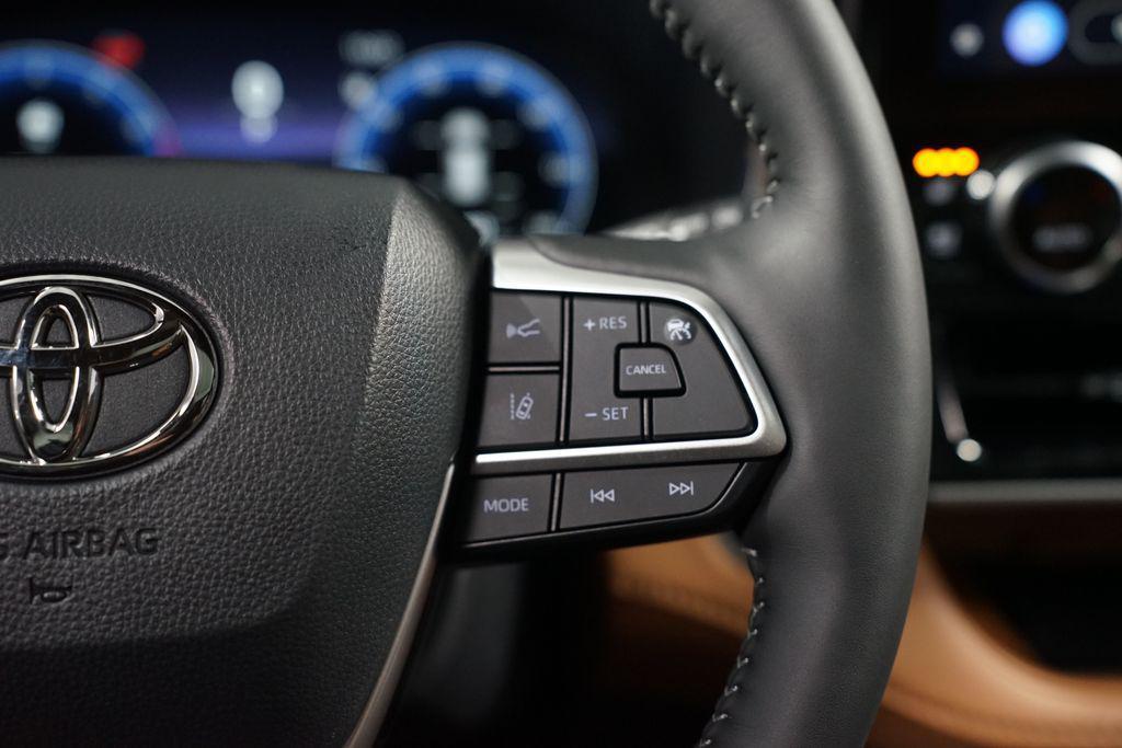 new 2026 Toyota Highlander car, priced at $56,730