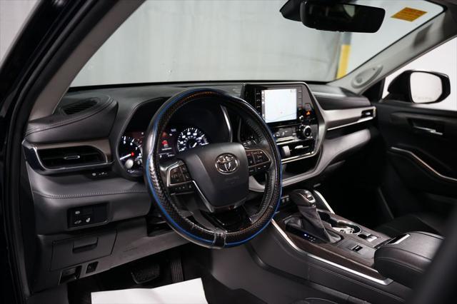 used 2020 Toyota Highlander car, priced at $29,980