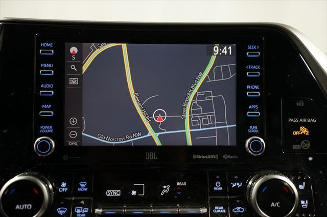 used 2020 Toyota Highlander car, priced at $29,980