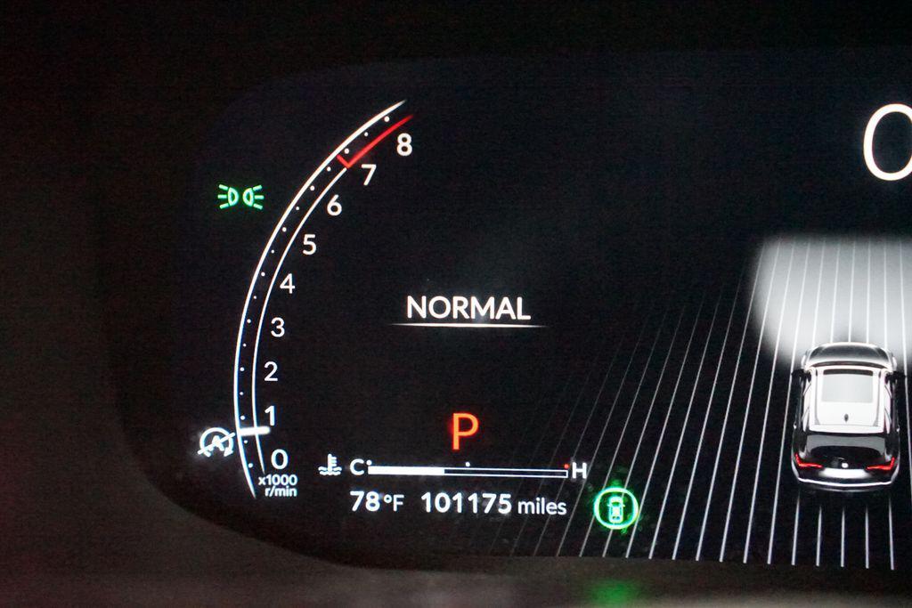 used 2022 Acura MDX car, priced at $23,980