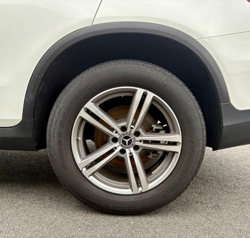 used 2021 Mercedes-Benz GLC 300 car, priced at $33,900