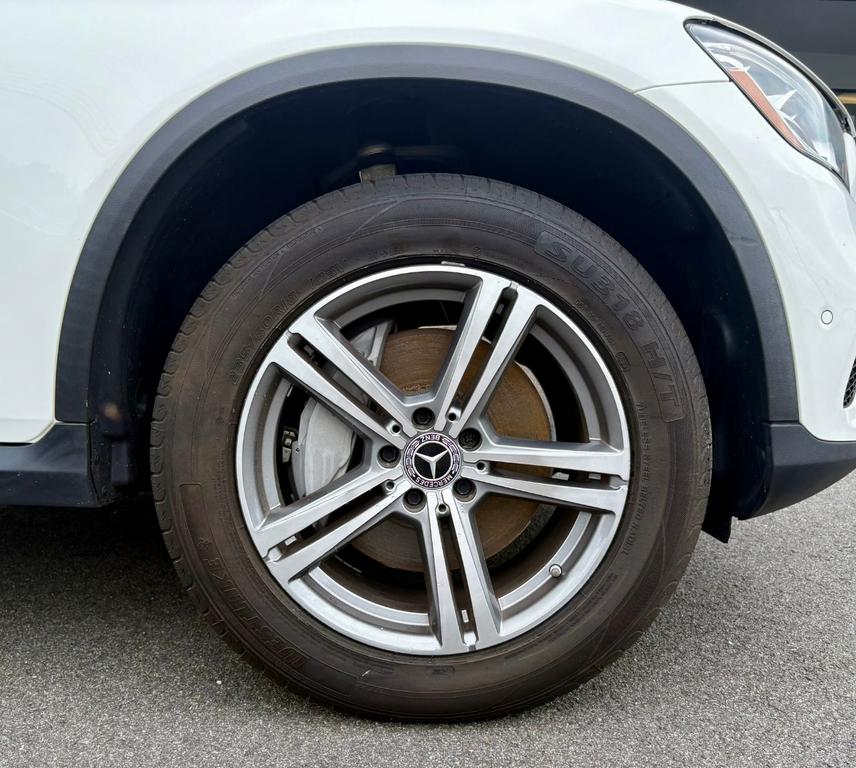 used 2021 Mercedes-Benz GLC 300 car, priced at $33,900