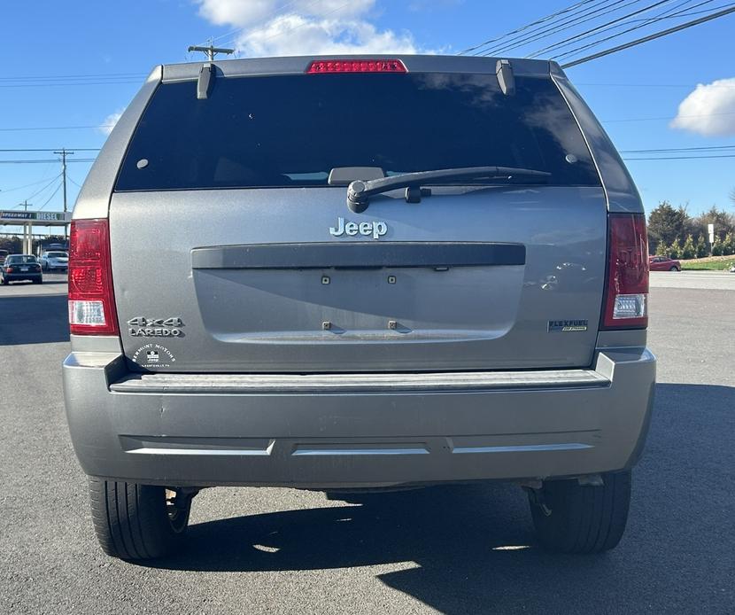 used 2007 Jeep Grand Cherokee car, priced at $5,900