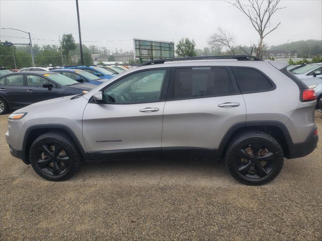 used 2018 Jeep Cherokee car, priced at $14,995