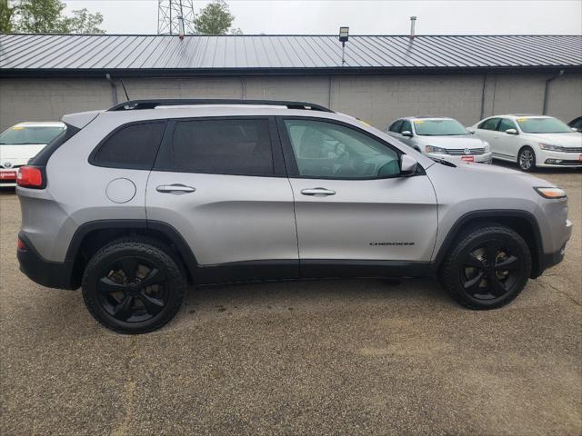 used 2018 Jeep Cherokee car, priced at $14,995