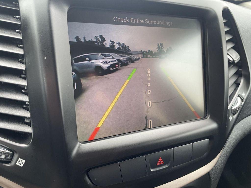 used 2015 Jeep Cherokee car
