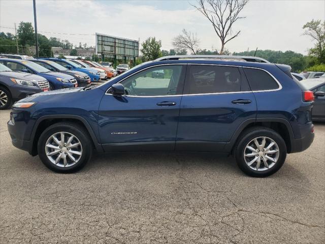 used 2018 Jeep Cherokee car, priced at $15,695