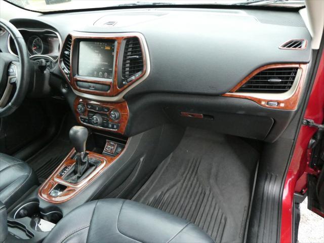 used 2014 Jeep Cherokee car, priced at $13,495