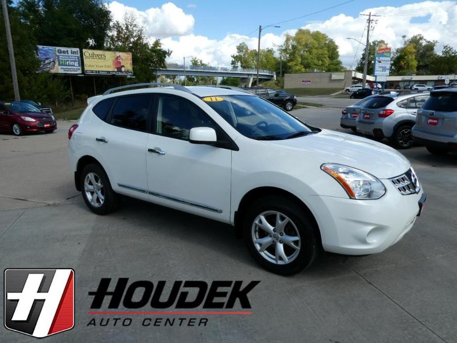 used 2011 Nissan Rogue car, priced at $10,494
