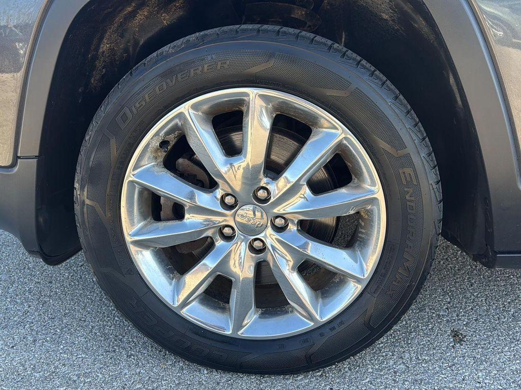 used 2016 Jeep Cherokee car, priced at $11,395