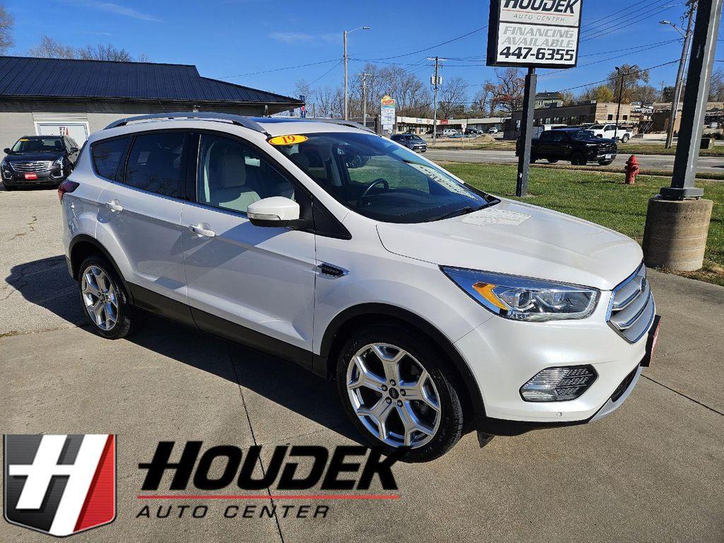 used 2019 Ford Escape car, priced at $17,900