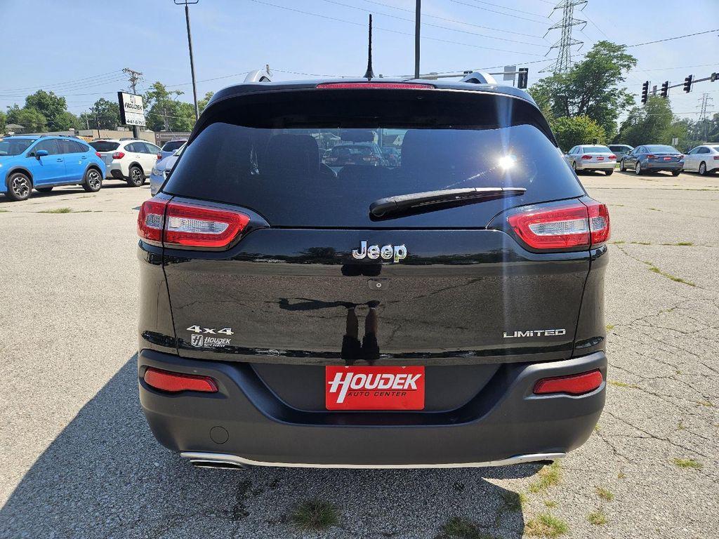 used 2015 Jeep Cherokee car, priced at $10,995