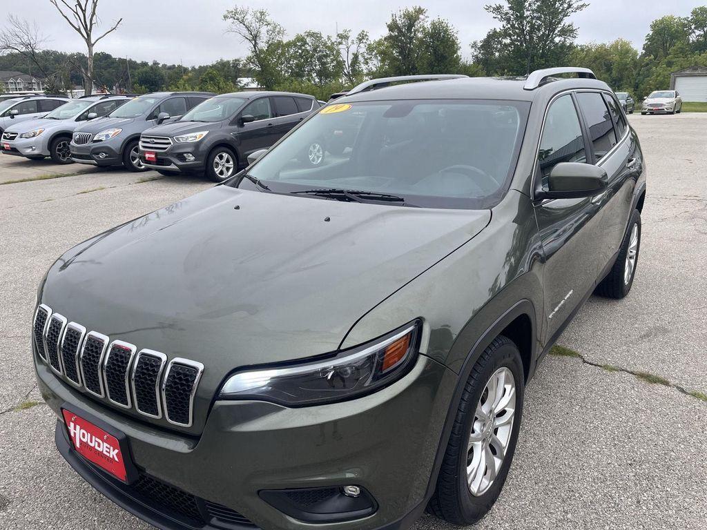 used 2019 Jeep Cherokee car