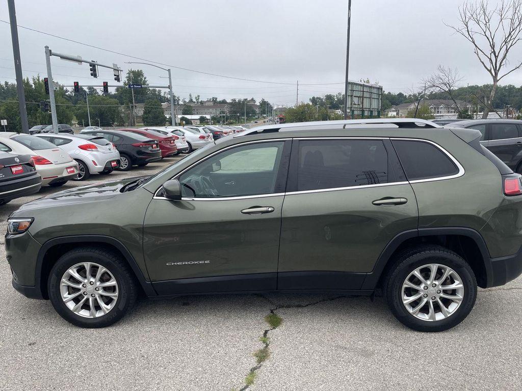 used 2019 Jeep Cherokee car