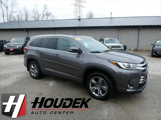 used 2018 Toyota Highlander car, priced at $23,995