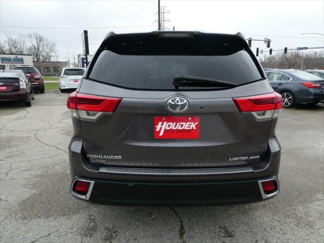 used 2018 Toyota Highlander car, priced at $23,995