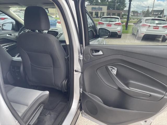 used 2013 Ford Escape car, priced at $9,995