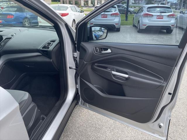 used 2013 Ford Escape car, priced at $9,995