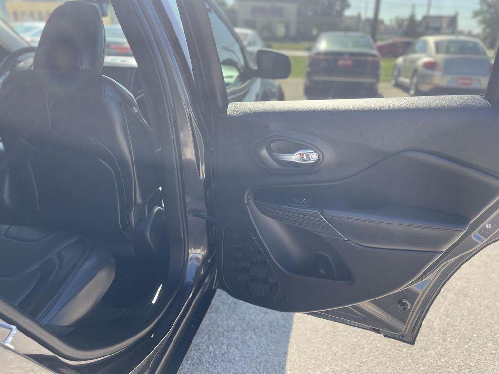 used 2015 Jeep Cherokee car, priced at $13,995