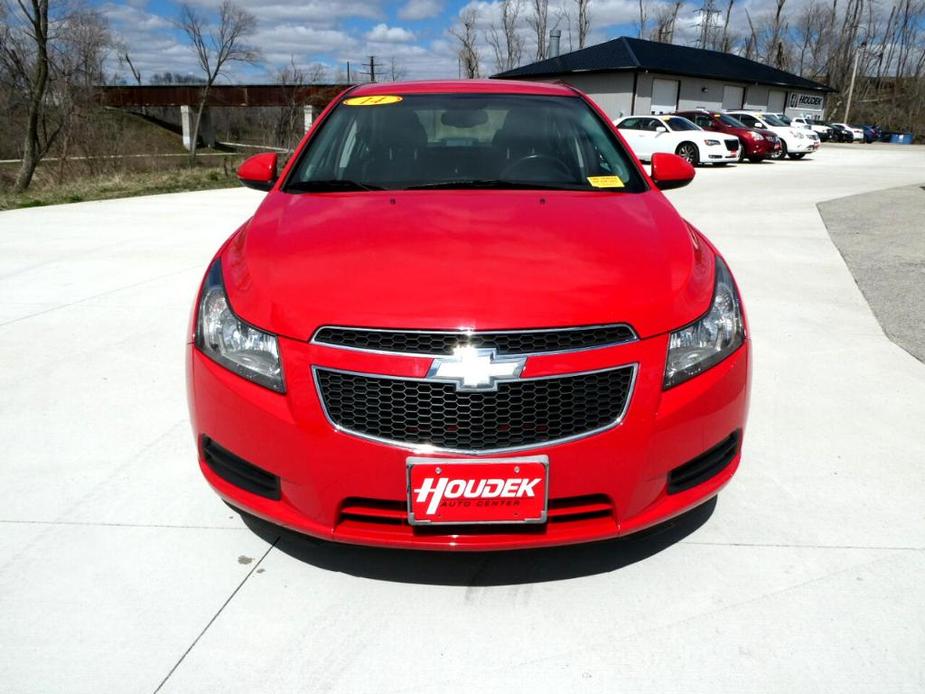 used 2014 Chevrolet Cruze car, priced at $9,495