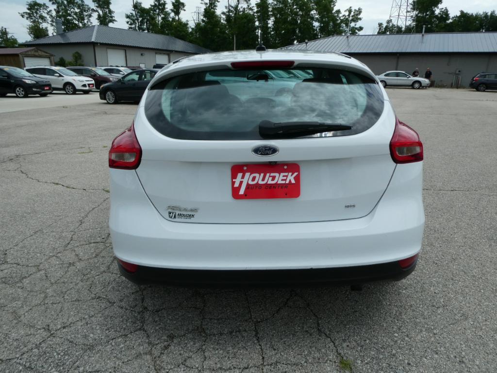 used 2016 Ford Focus car, priced at $10,495