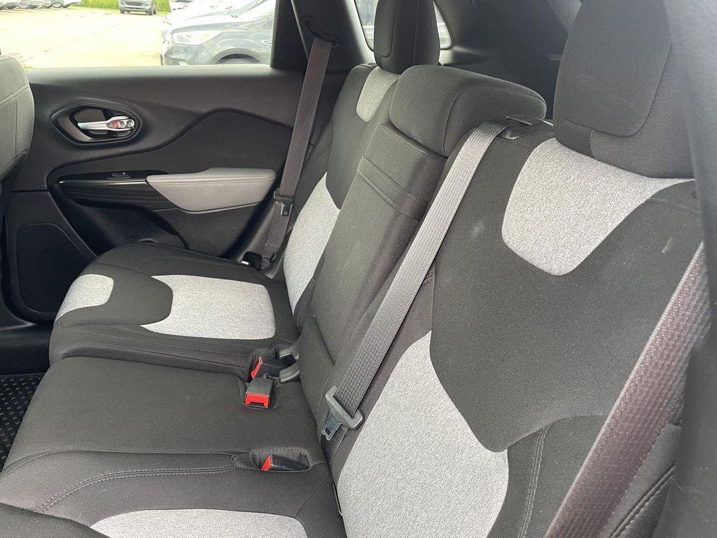 used 2014 Jeep Cherokee car