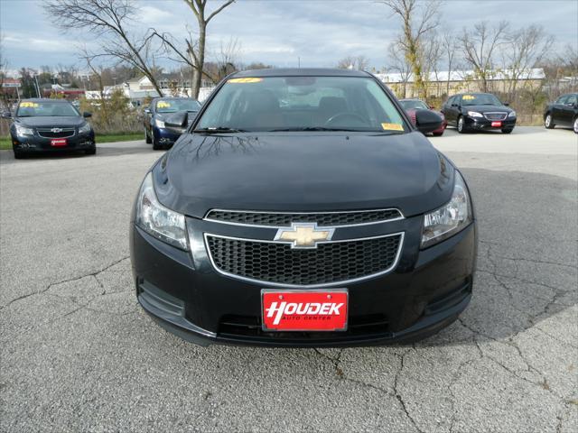 used 2014 Chevrolet Cruze car, priced at $9,695