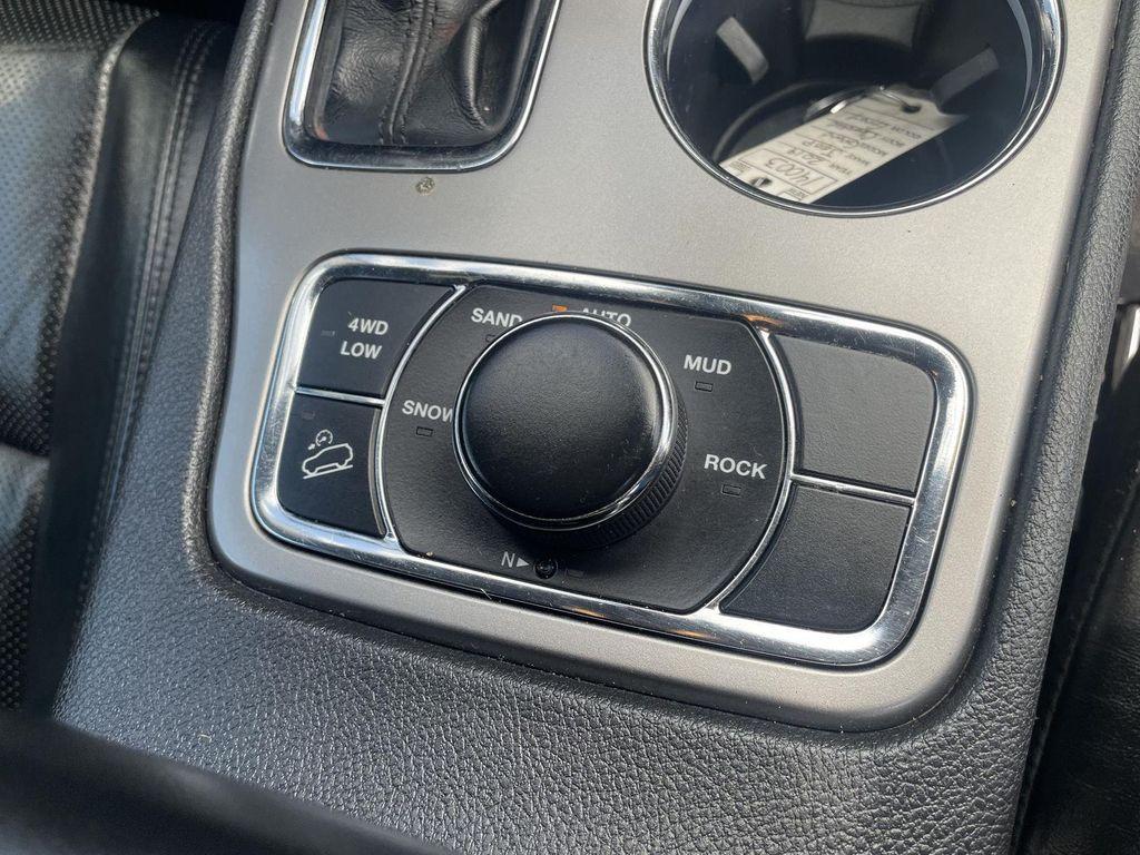 used 2019 Jeep Grand Cherokee car, priced at $16,995