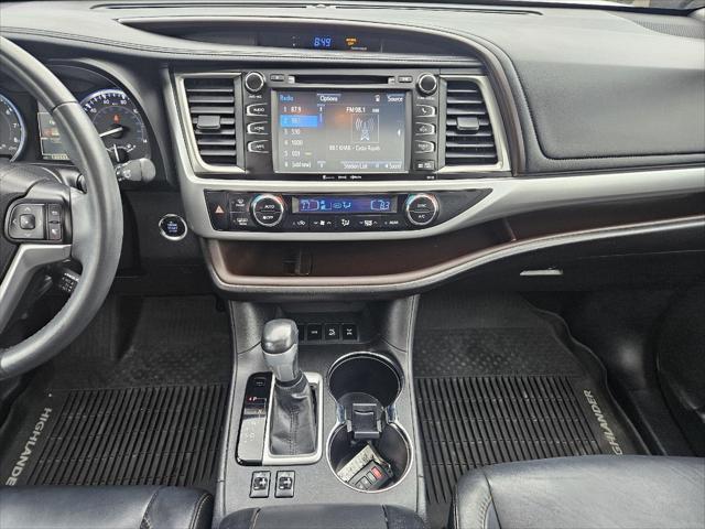 used 2016 Toyota Highlander car, priced at $19,995