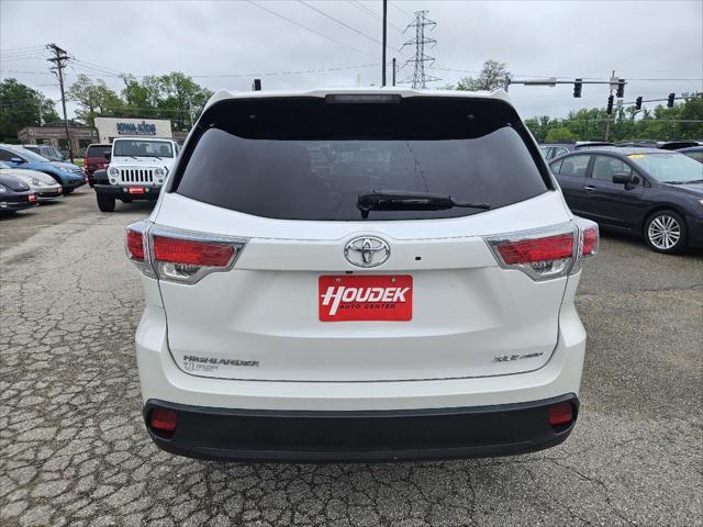 used 2016 Toyota Highlander car, priced at $19,995
