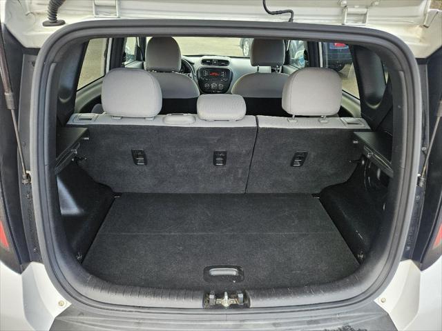 used 2015 Kia Soul car, priced at $9,095