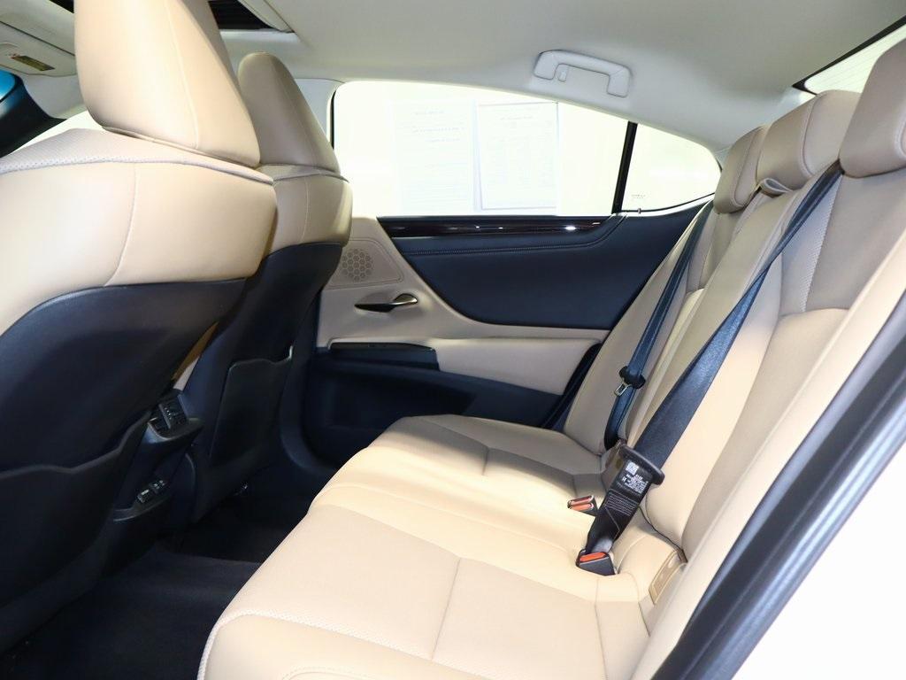 used 2019 Lexus ES 350 car, priced at $34,488