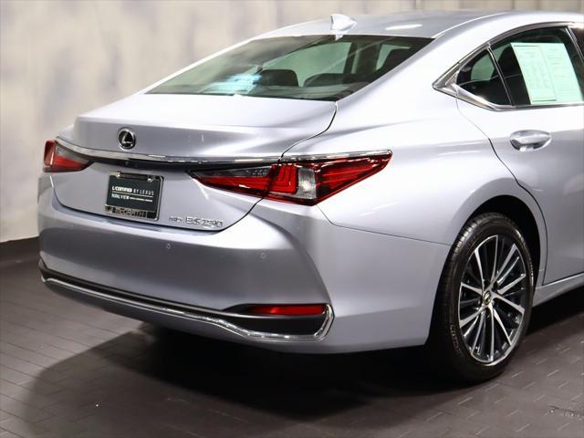 used 2024 Lexus ES 250 car, priced at $42,988