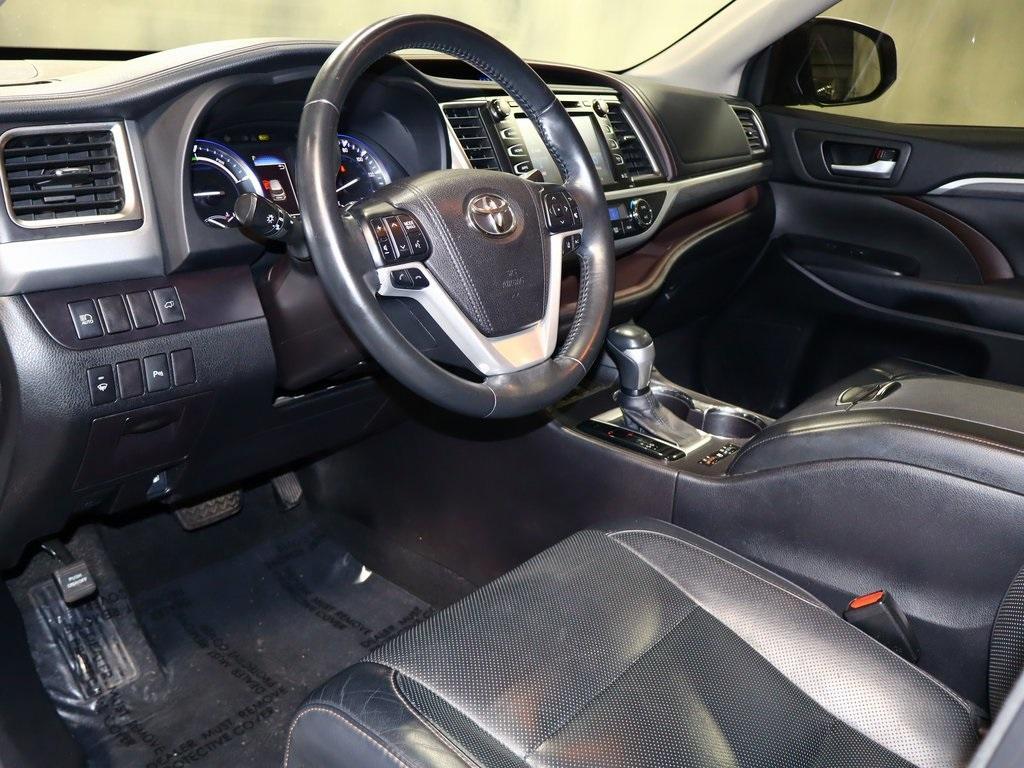 used 2018 Toyota Highlander Hybrid car, priced at $24,988