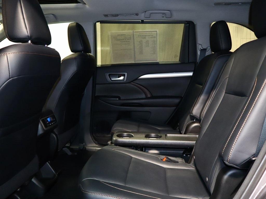 used 2016 Toyota Highlander car, priced at $19,988