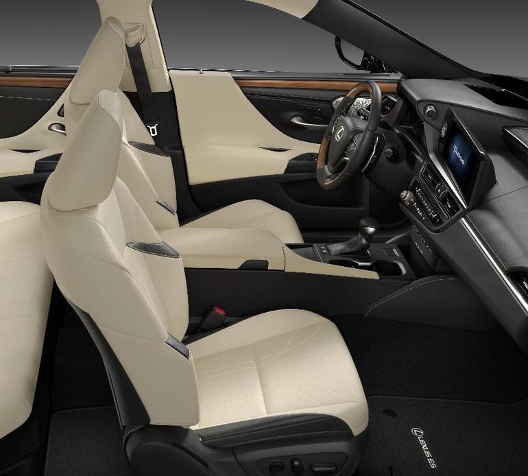 new 2025 Lexus ES 300h car, priced at $57,549