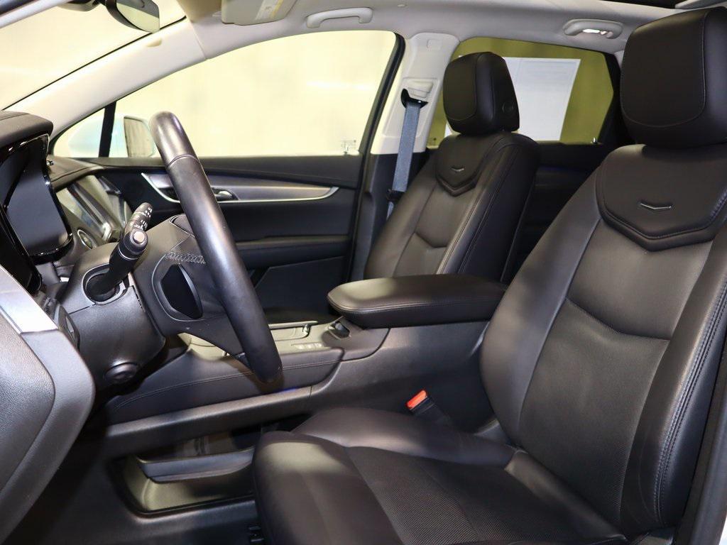 used 2019 Cadillac XT5 car, priced at $19,470