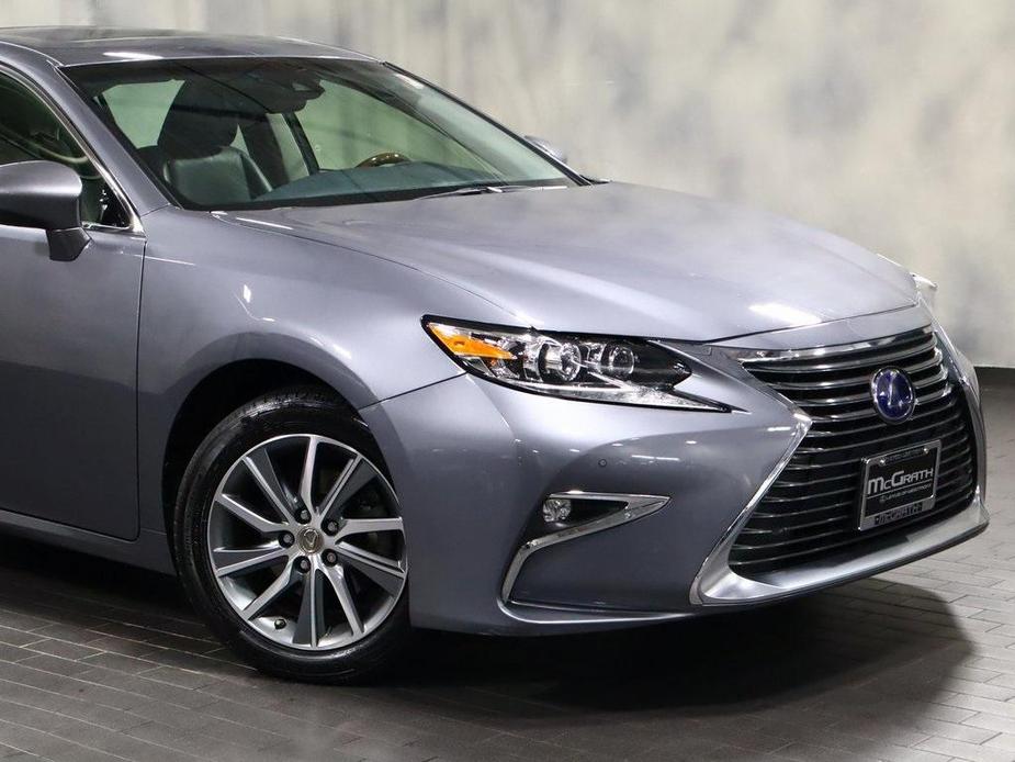 used 2018 Lexus ES 300h car, priced at $24,988