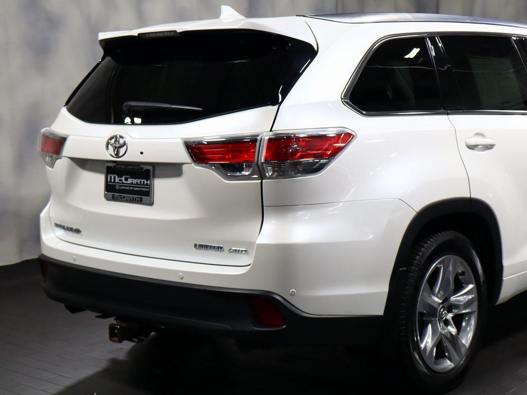 used 2016 Toyota Highlander car, priced at $21,275