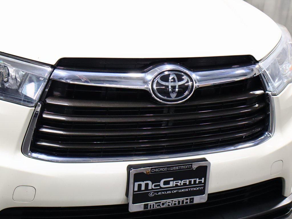 used 2016 Toyota Highlander car, priced at $21,275